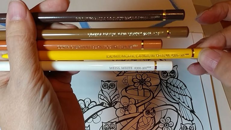 what colors make gold colored pencils