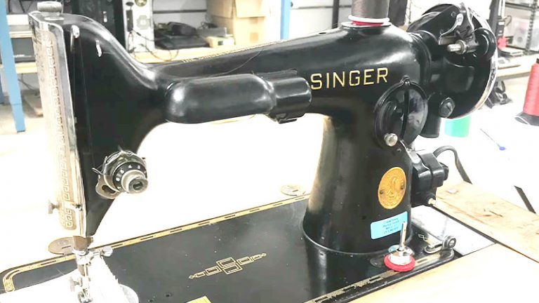 7 Series Singer Sewing Machine