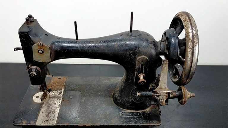 Kind Of Metal On Antique Sewing Machines