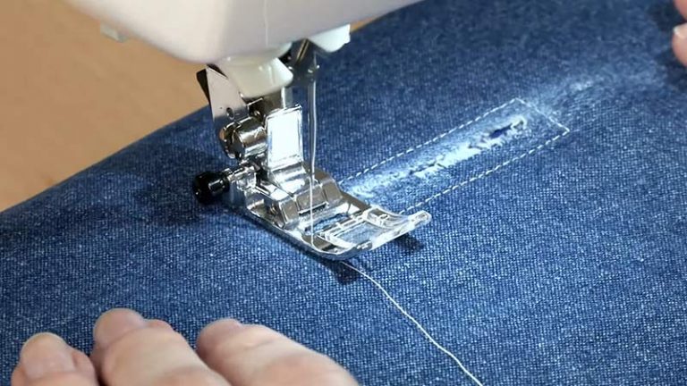 what-does-darn-mean-on-a-sewing-machine-understanding-its-function