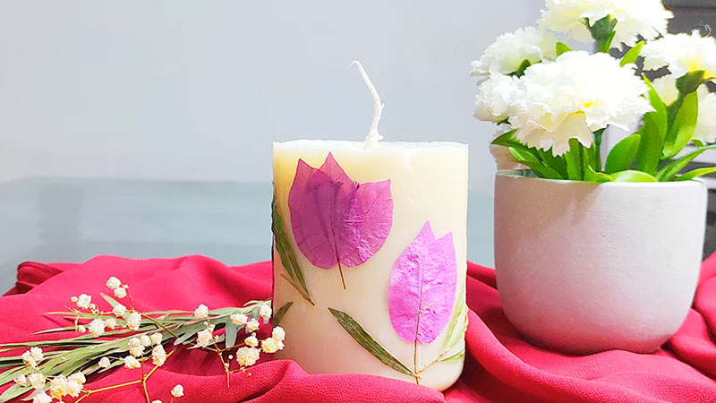 Is It Safe to Put Dried Flowers in Candles (Learn the Risks) - The Wax  Chandler