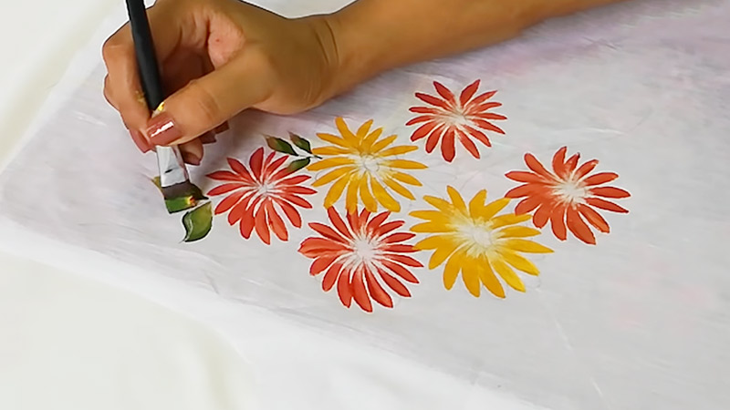 Learn Fabric Painting Techniques With Hunar Online