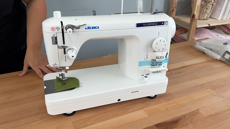 Why Sewing Machine is Recommended for Quilting