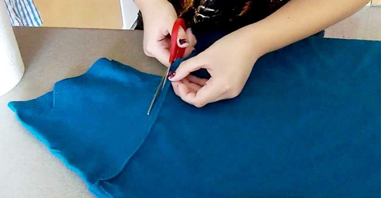 Cutting Ideas For The Sleeves Of A T-Shirt