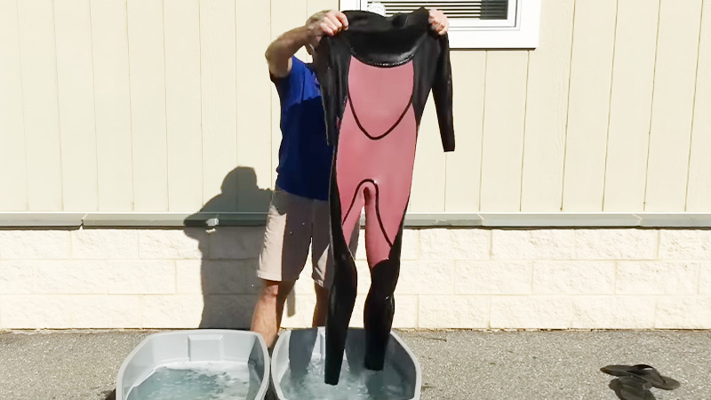 how to wash neoprene