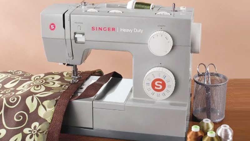 Mechanical Sewing Machines