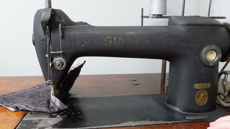 the Purpose of the Reverse Function on Singer 251-12